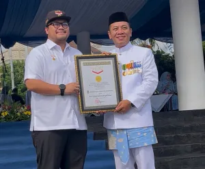 HUT Karawang ke 392 Tahun Cetak Rekor MURI Bazar UMKM Terlama